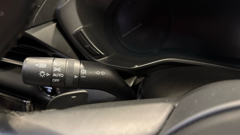 Mazda Mx-30 107kW Sport Lux 35.5kWh 5dr Auto Electric Hatchback